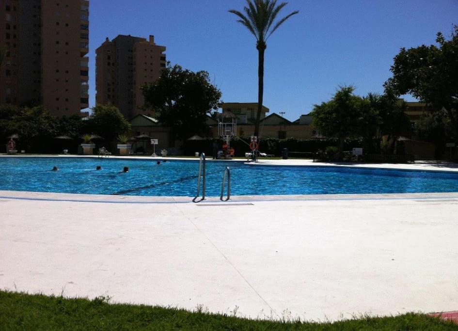 Apartamento Primera Linea Playa Torremolinos Dış mekan fotoğraf